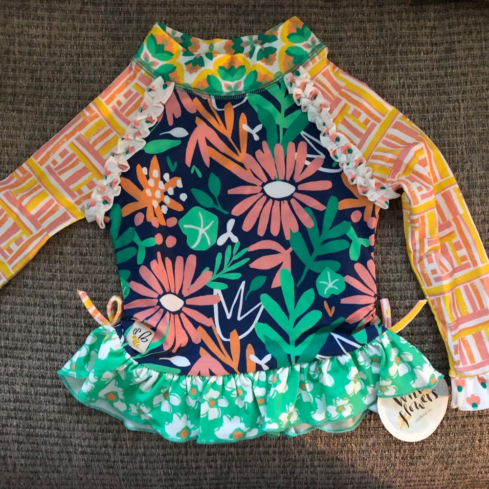 NWT Wildflowers Rashguard